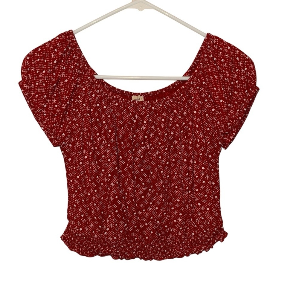 EUC Hollister Red and White Puff Sleeve Crop Top